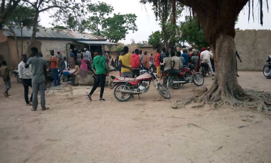 One of our Christian brothers in Cameroon is on the run after his Muslim family locked him up and threatened his life because of his newfound faith in Christ.